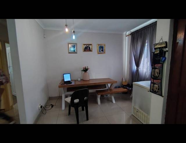 3 BEDROOM SIMPLEX FOR SALE IN MALVERN